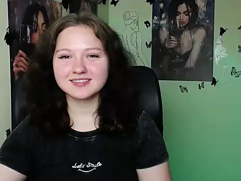 LadyAlice  online show from 4, 6, 2026