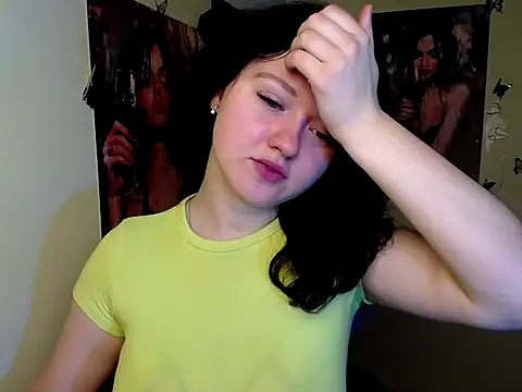 Snapshot of LadyAlice_ chatting on 15, 10, 2025 LadyAlice online show from 15, 10, 2025