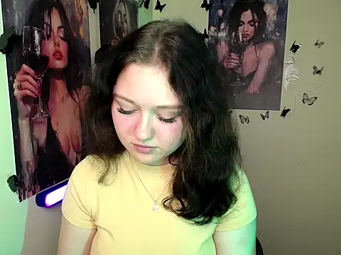 Snapshot of LadyAlice_ chatting on 10, 10, 2025 LadyAlice online show from 10, 10, 2025