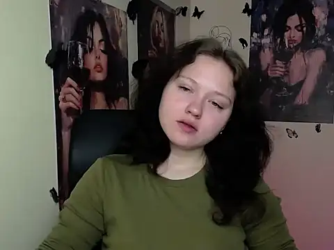 LadyAlice  online show from 18, 4, 2026