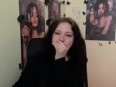 LadyAlice  online show from 27, 4, 2026