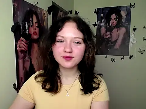 Snapshot of LadyAlice_ chatting on 7, 10, 2025 LadyAlice online show from 7, 10, 2025