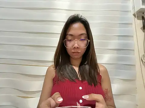 Sluttgwen69 online show from 11, 3, 2026