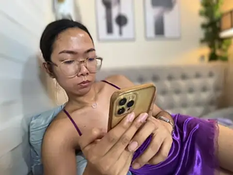 Sluttgwen69 online show from 1, 5, 2026