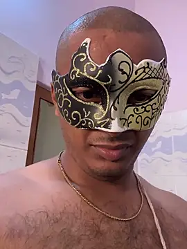 Snapshot of VVcouple chatting on 21, 11, 2025 VVcouple online show from 21, 11, 2025