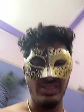 Snapshot of VVcouple chatting on 12, 11, 2025 VVcouple online show from 12, 11, 2025