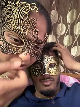 Snapshot of VVcouple chatting on 11, 9, 2025 VVcouple online show from 11, 9, 2025