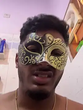 Snapshot of VVcouple chatting on 13, 9, 2025 VVcouple online show from 13, 9, 2025