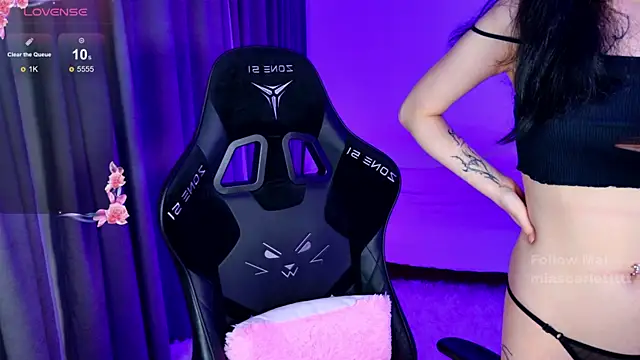 MiaScarlettt online show from 5, 2, 2026