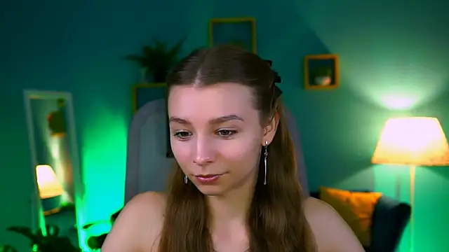 JulieDaniel online show from 21, 10, 2025