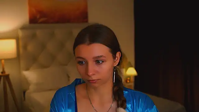 JulieDaniel online show from 16, 10, 2025