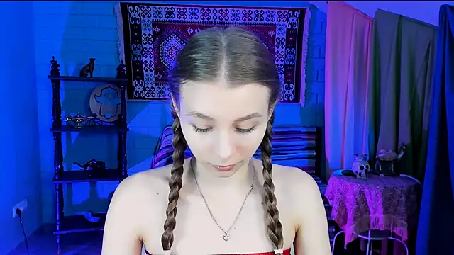 JulieDaniel online show from 29, 9, 2025