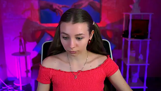 JulieDaniel online show from 4, 10, 2025