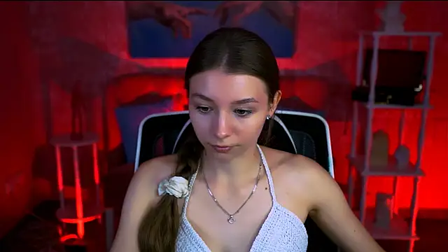 JulieDaniel online show from 19, 9, 2025