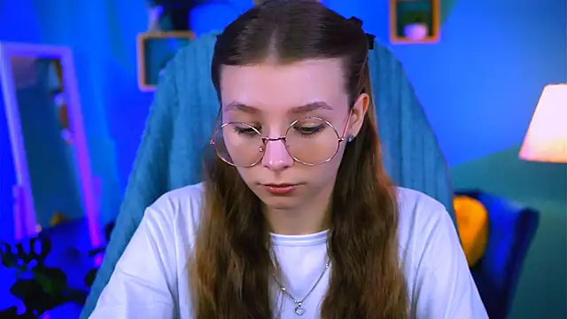 JulieDaniel online show from 30, 9, 2025