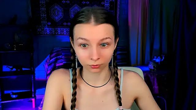 JulieDaniel online show from 17, 11, 2025