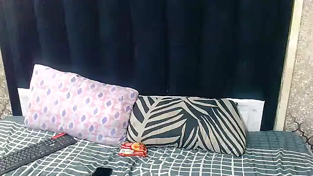 Snapshot of SexyChantyBabe25 chatting on 8, 7, 2026 SexyChantyBabe25 online show from 8, 7, 2026