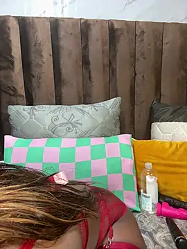 DarkBerryDiamond255 online show from 29, 6, 2026