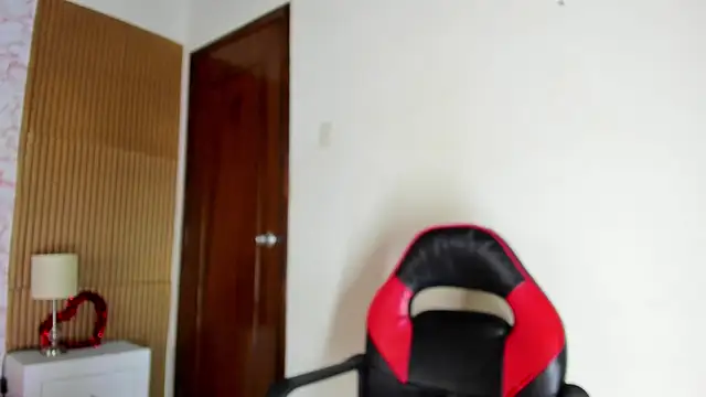 LilihtMature online show from 23, 4, 2026