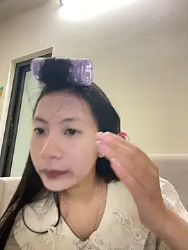 Lil-Gi online show from 15, 12, 2025