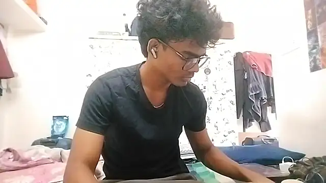 Rahulisagoodguy online show from 5, 11, 2025