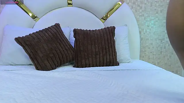 Snapshot of marcela_rojas chatting on 1, 10, 2025 marcela rojas online show from 1, 10, 2025