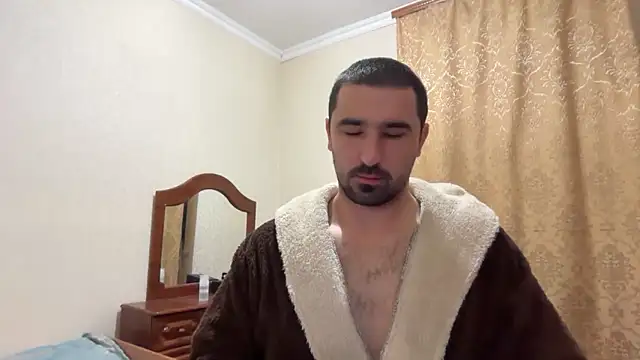 Hard to Obey online show from 24, 11, 2025