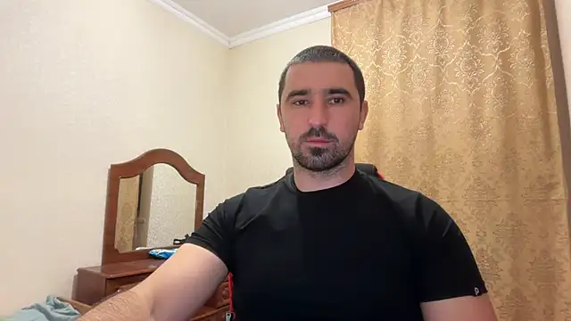 Hard to Obey online show from 23, 11, 2025