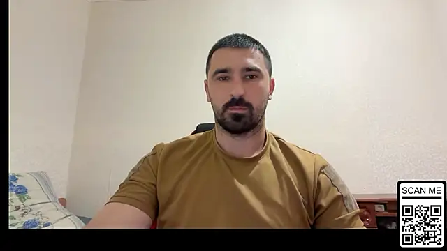 Snapshot of Hard_to_Obey chatting on 14, 6, 2026 Hard to Obey online show from 14, 6, 2026