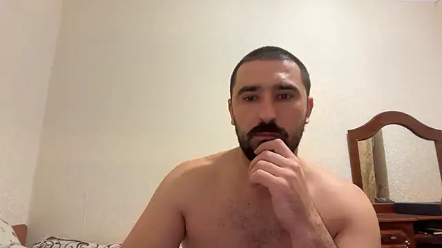 Hard to Obey online show from 29, 10, 2025