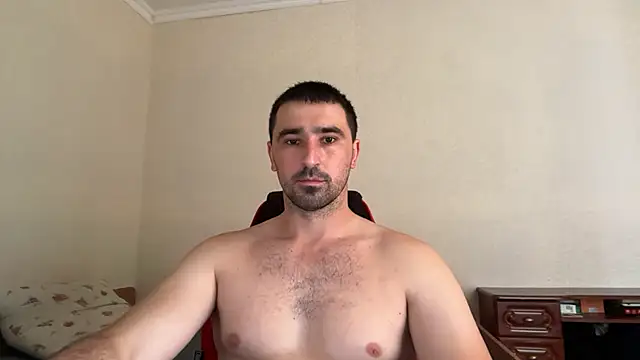 Snapshot of Hard_to_Obey chatting on 24, 6, 2026 Hard to Obey online show from 24, 6, 2026