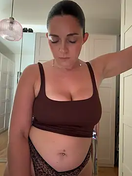 chloedlm5 online show from 16, 7, 2026