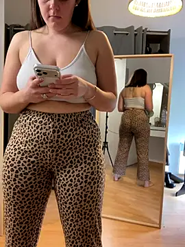 chloedlm5 online show from 18, 11, 2025