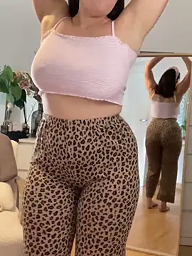 chloedlm5 online show from 9, 11, 2025