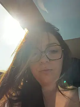 chloedlm5 online show from 15, 3, 2026