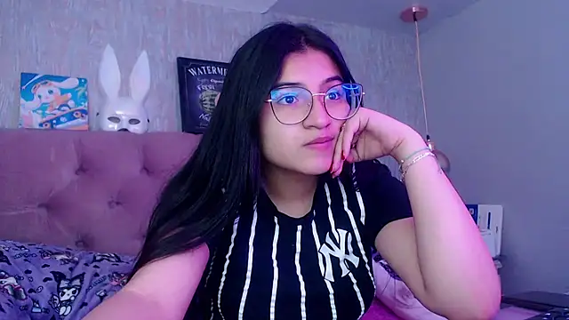 laurenelove online show from 15, 11, 2025