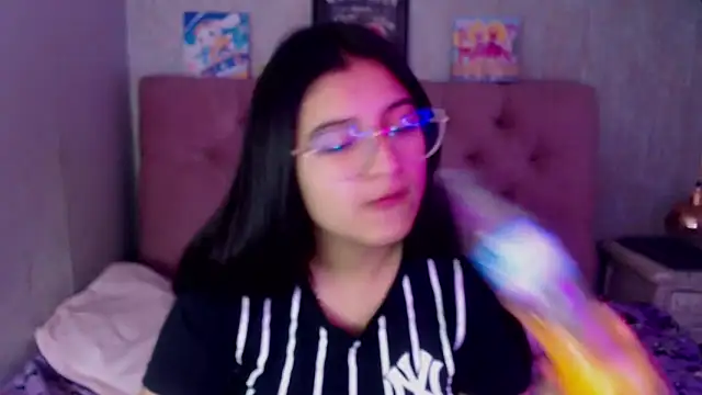 laurenelove online show from 19, 9, 2025