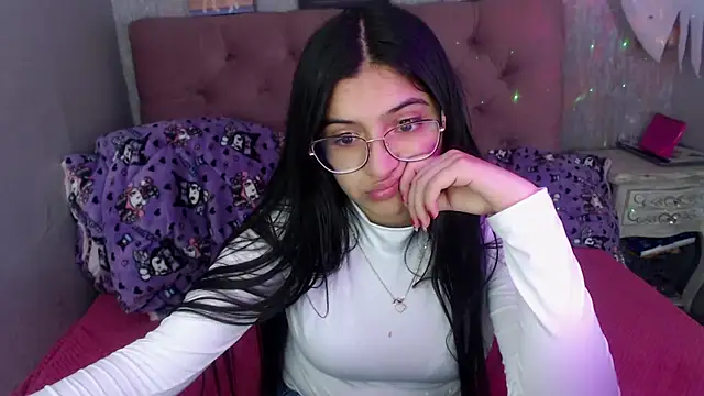 laurenelove online show from 26, 10, 2025