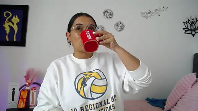 MelissaRhodes online show from 4, 6, 2026
