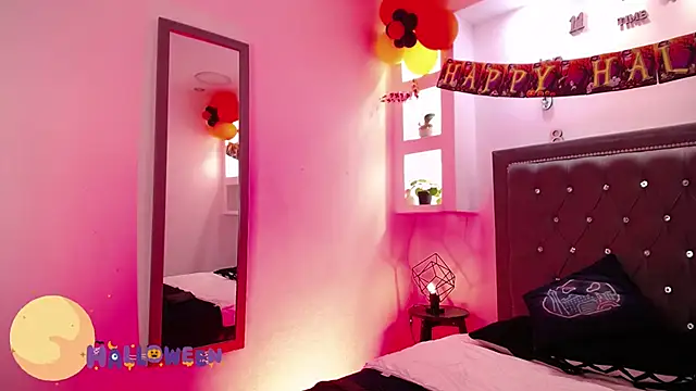 Snapshot of MelissaRhodes chatting on 30, 10, 2025 MelissaRhodes online show from 30, 10, 2025