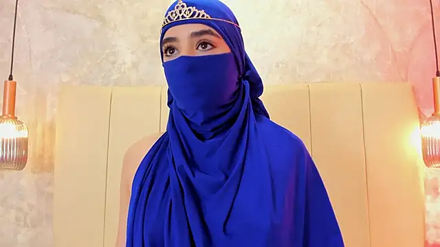 nayiraa  online show from 23, 9, 2025