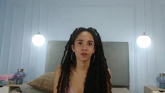 Snapshot of TerryGreenwood chatting on 6, 11, 2025 TerryGreenwood online show from 6, 11, 2025