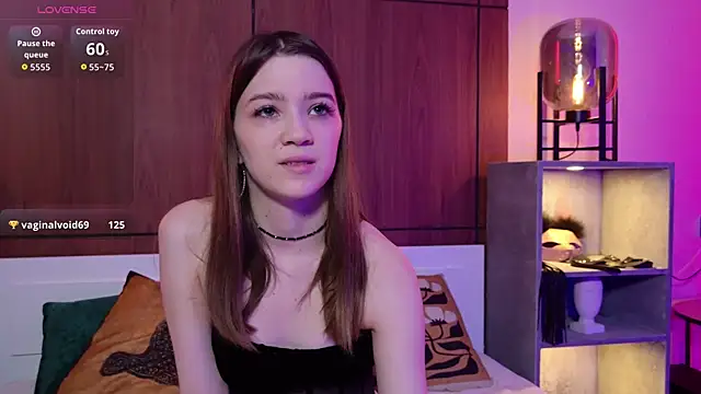 Alison kisss online show from 2, 4, 2026