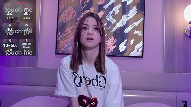 Alison kisss online show from 10, 9, 2025