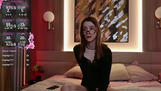 Alison kisss online show from 30, 11, 2025