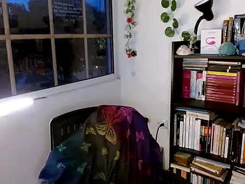 clitia xx online show from 27, 11, 2025