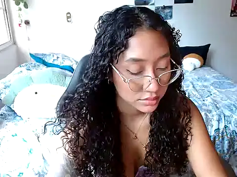 clitia xx online show from 16, 7, 2026