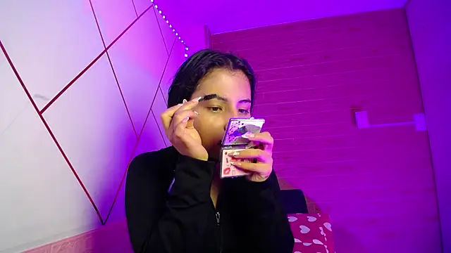 isabella rossee online show from 1, 12, 2025