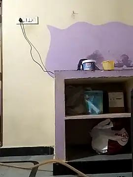 Samlevis7052 online show from 10, 2, 2026