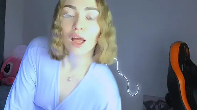 Snapshot of LaraKrein_lk chatting on 1, 2, 2026 LaraKrein lk online show from 1, 2, 2026